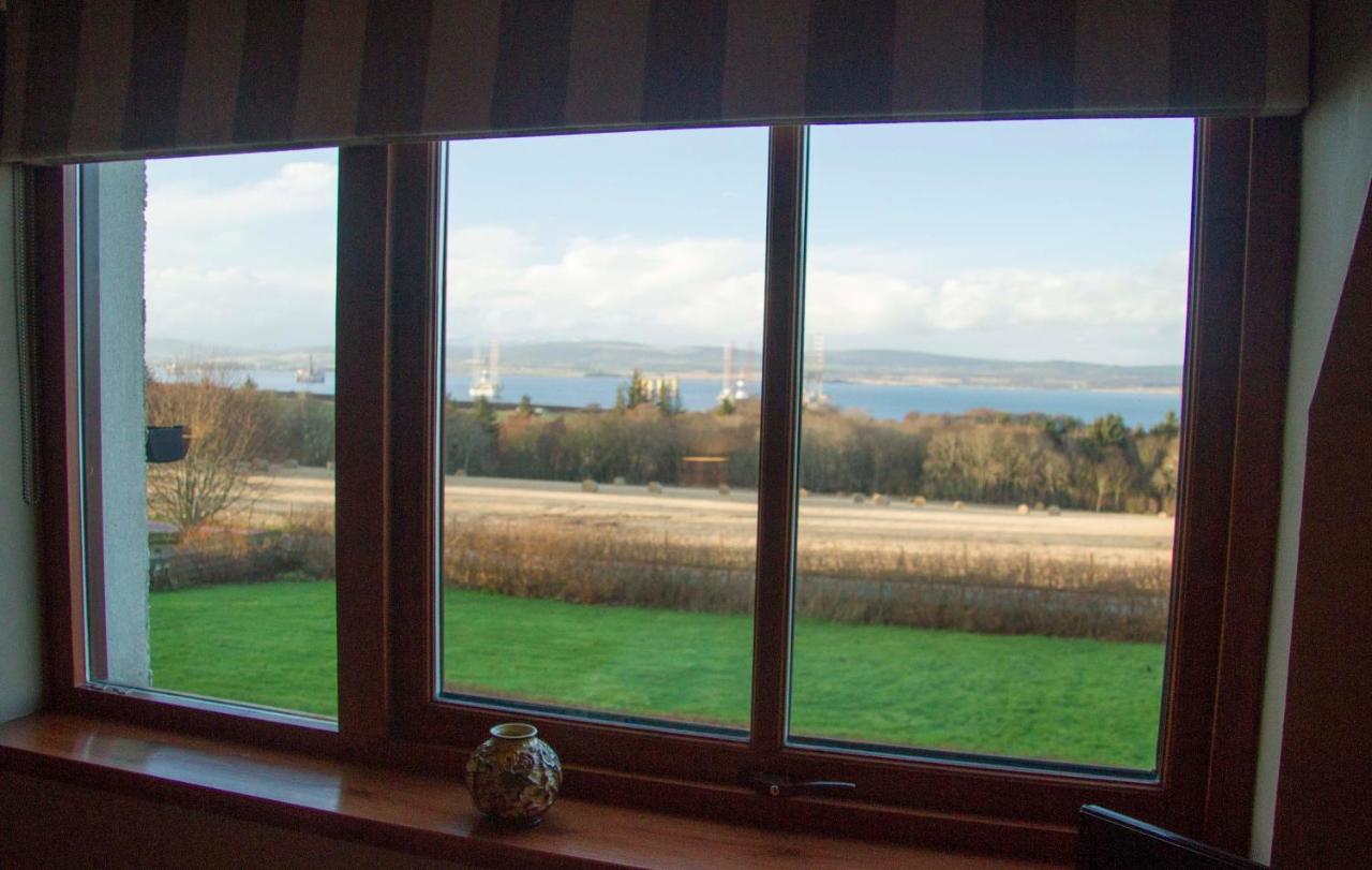 High Fields Bed and Breakfast Cromarty Eksteriør billede