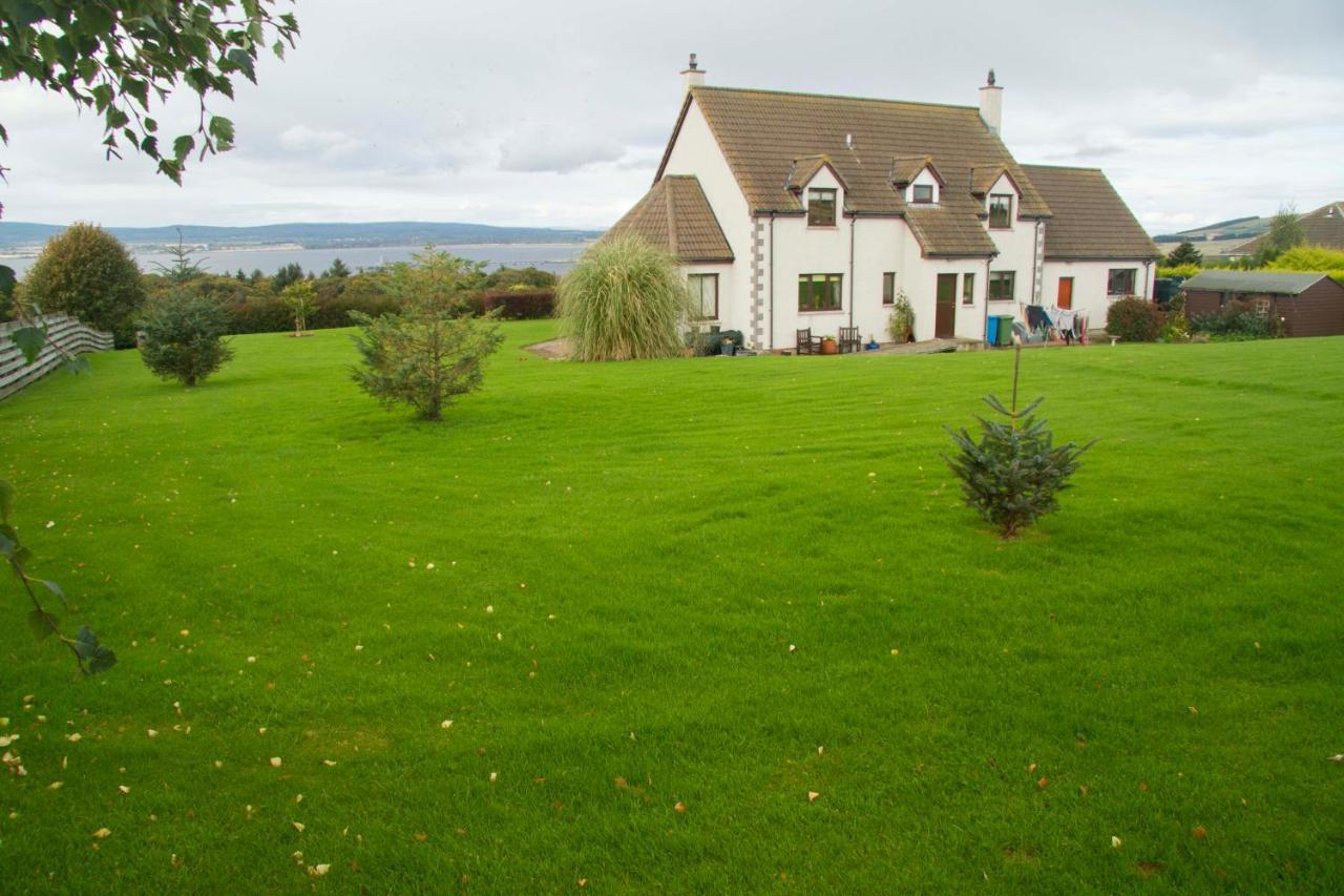 High Fields Bed and Breakfast Cromarty Eksteriør billede