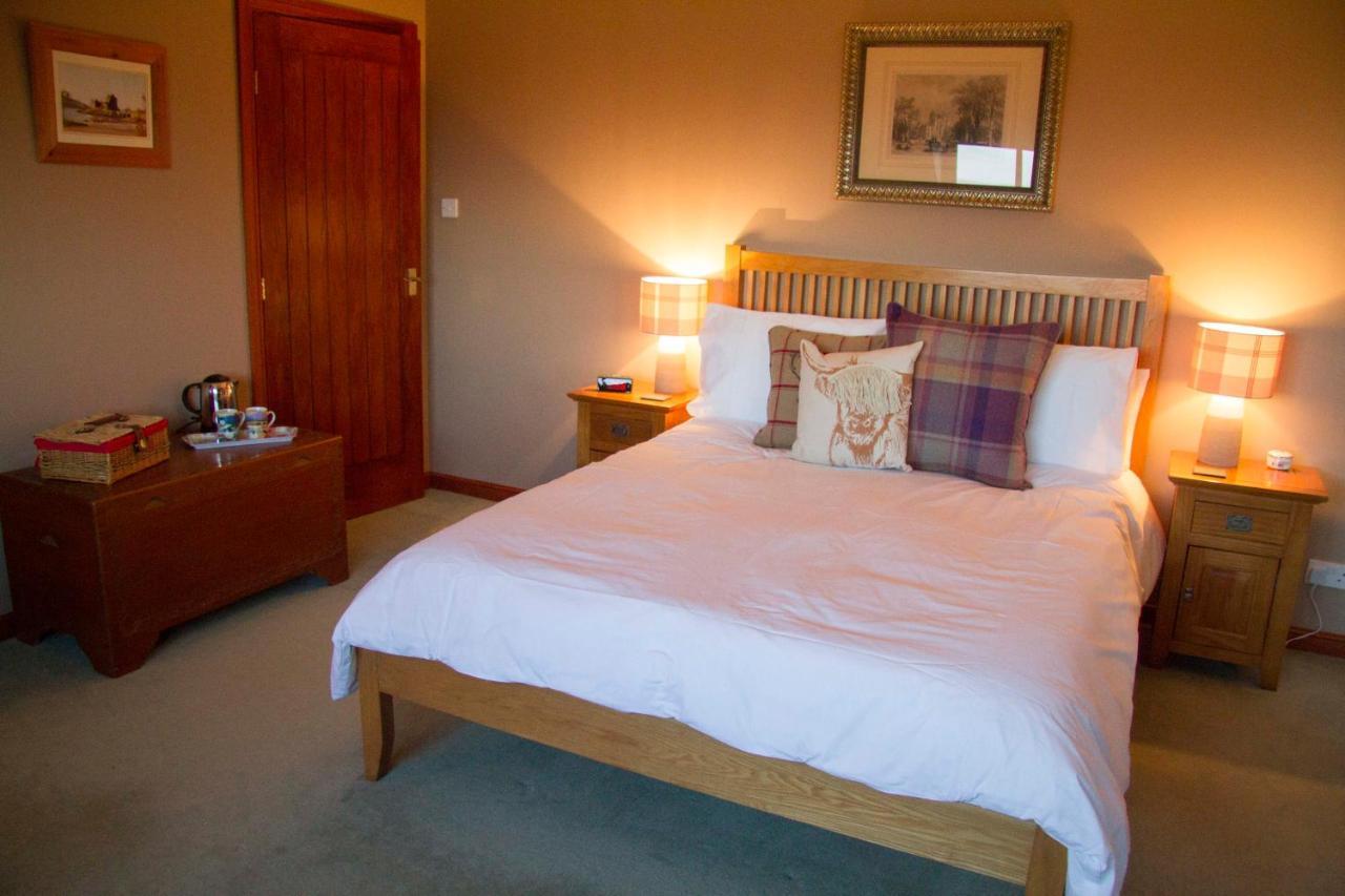 High Fields Bed and Breakfast Cromarty Eksteriør billede