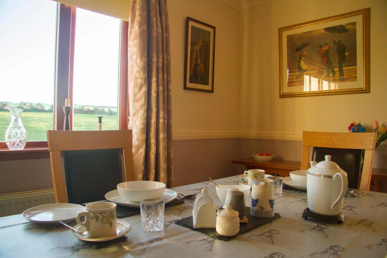 High Fields Bed and Breakfast Cromarty Eksteriør billede